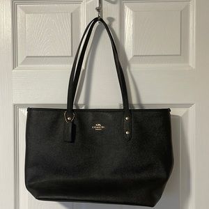 Coach shoulder bag, black